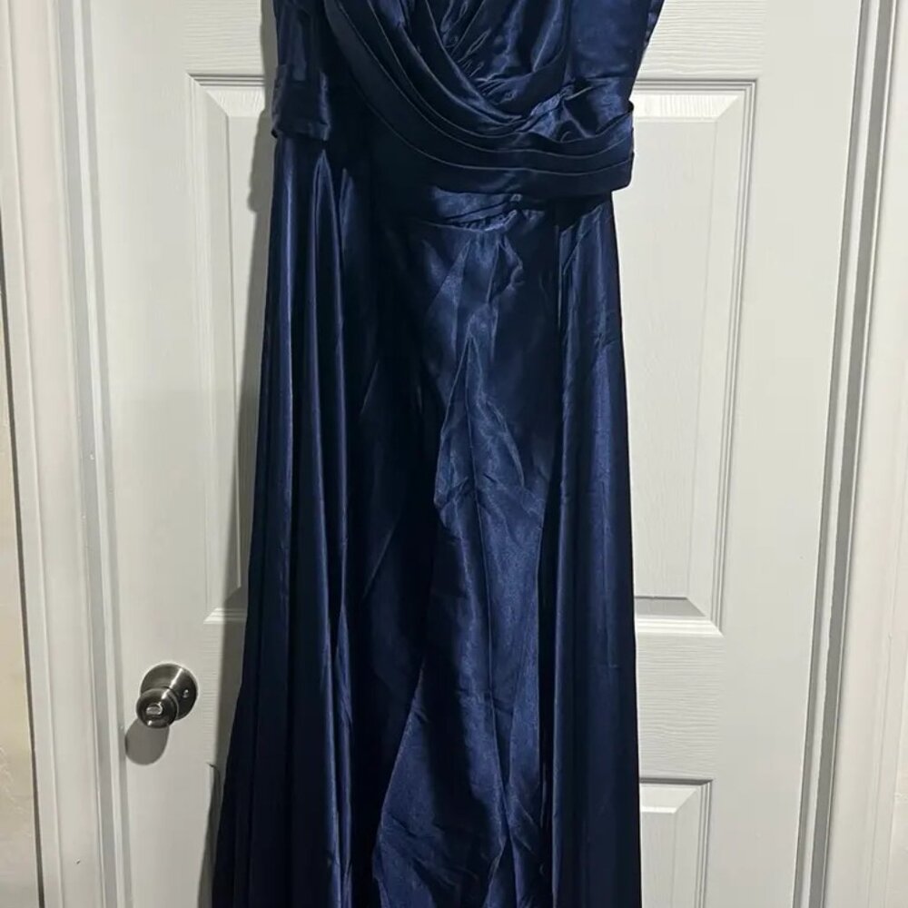 Off-the-shoulder formal dress